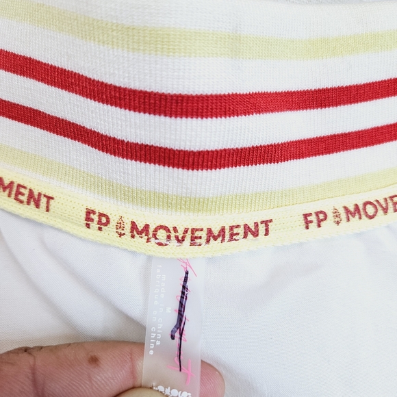 NWOT Free People Movement Retro Zip-Up Jacket Medium - Picture 13 of 13